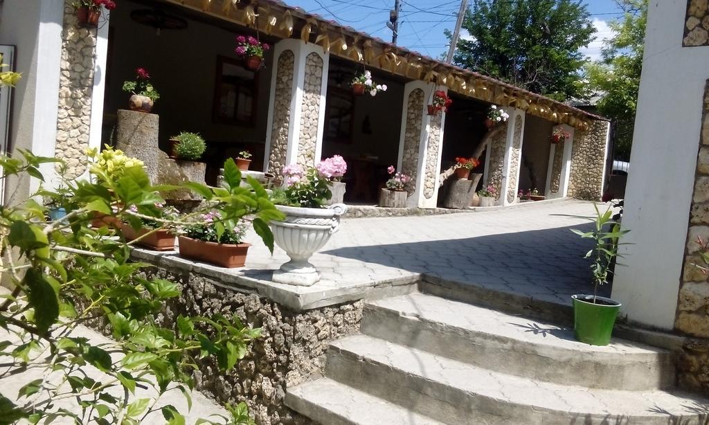 La Popas Hotel Orhei Esterno foto